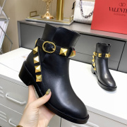 Valentino Shoes for VALENTINO boots for women #999914636