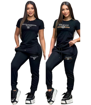 Gucci new Fashion Tracksuits for Women #A38185